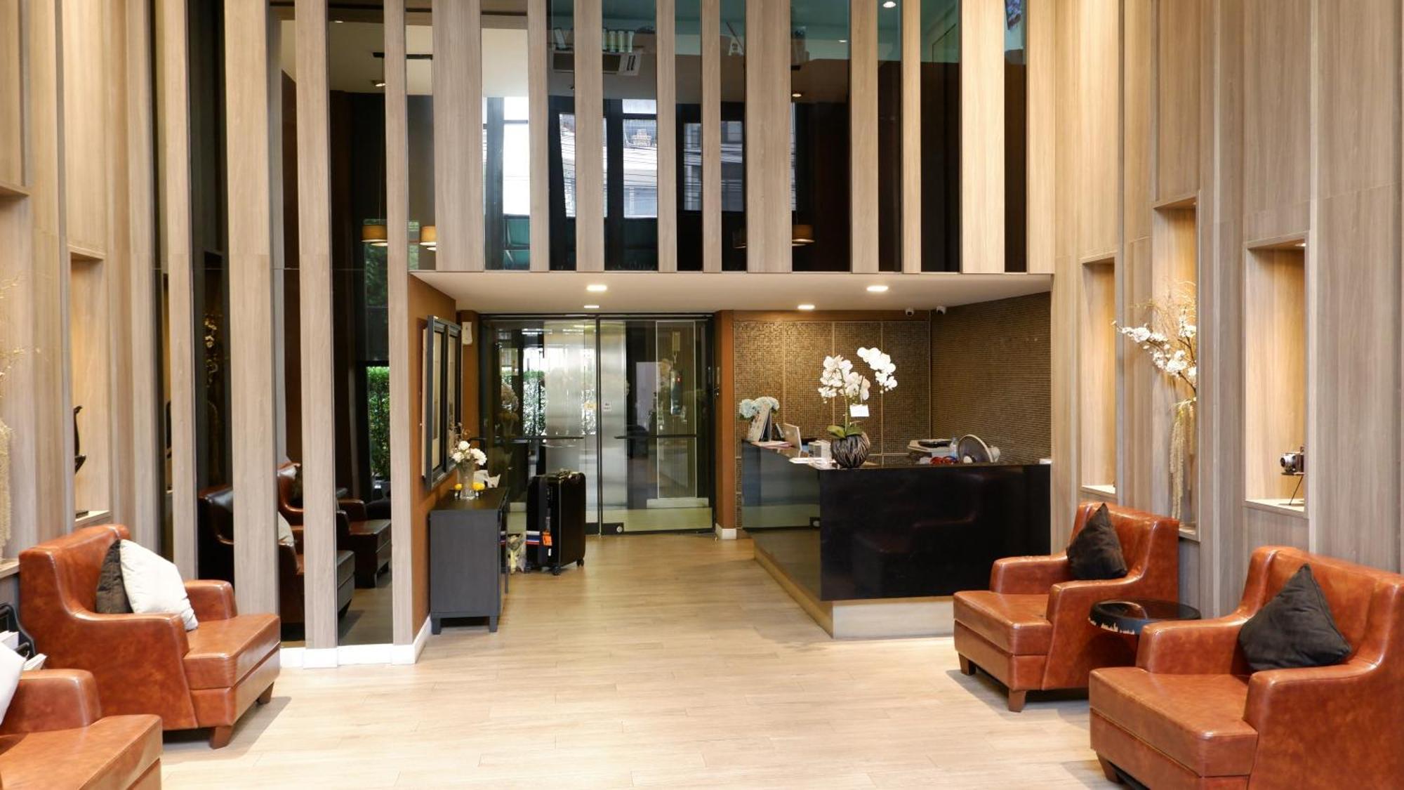 18 Residence Bangkok Exterior photo